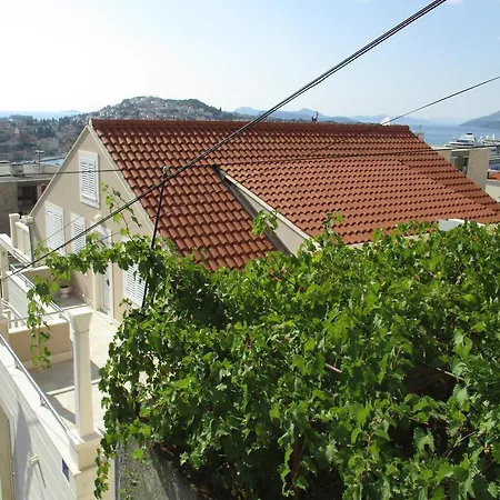 Denis Διαμέρισμα Ντουμπρόβνικ